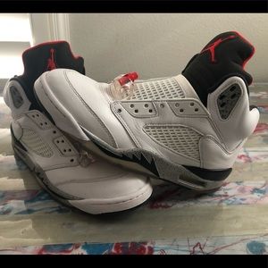 Air Jordan 5 Retro “cement”